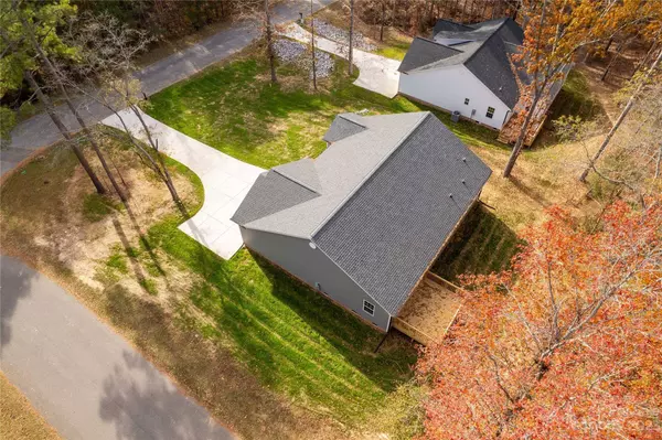 3004 Laurens CT, Lancaster, SC 29720