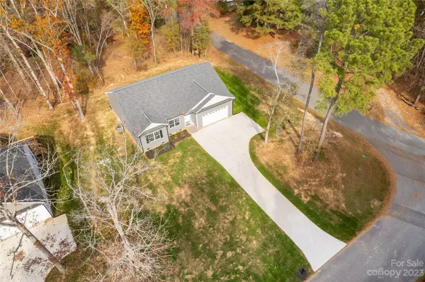 3004 Laurens CT, Lancaster, SC 29720