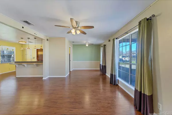 7310 Glen Trail, San Antonio, TX 78239