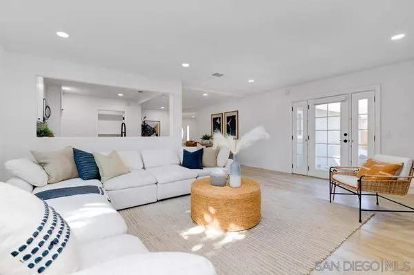 2051 Midvale Drive, San Diego, CA 92105