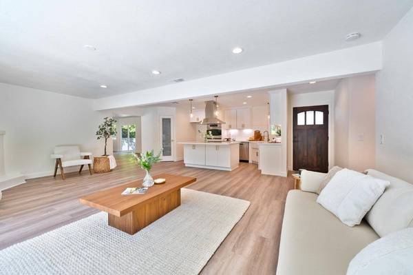 6100 Mauer AVE, Carmichael, CA 95608