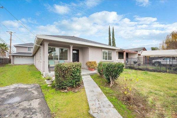 7909 34th AVE, Sacramento, CA 95824