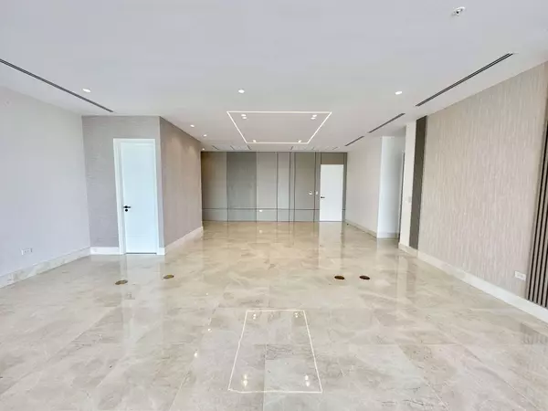 Apartment in Ocean Reef - Waterfront,