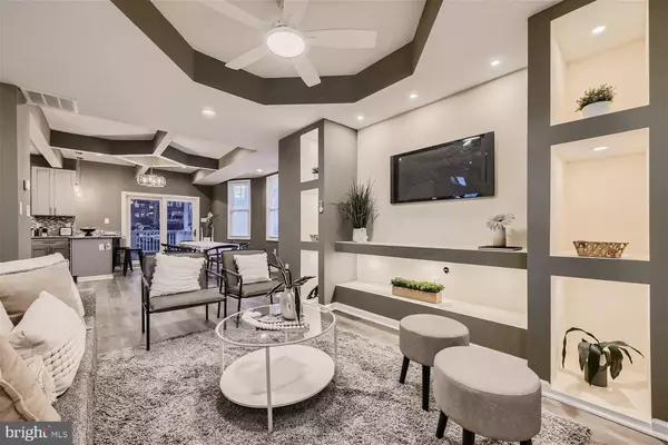 915 CATOR AVE, Baltimore, MD 21218