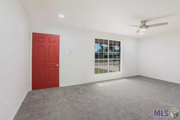 2684 PURVIS DR, Baton Rouge, LA 70809