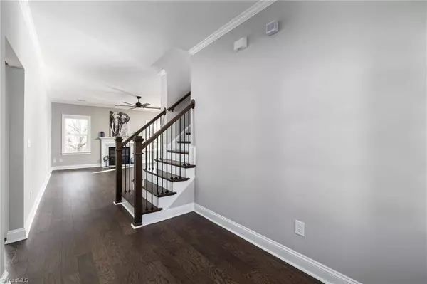 2706 Bartlett LN, Clemmons, NC 27012