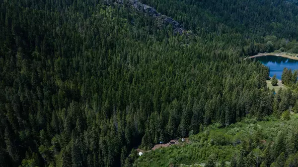 671 Osprey Dr, Cusick, WA 99119