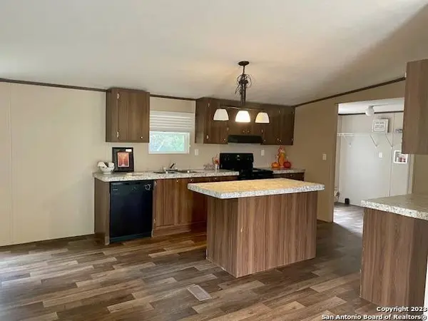 527 PR 1501, Bandera, TX 78003