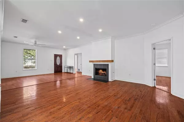 2246 CALHOUN ST, Mandeville, LA 70448