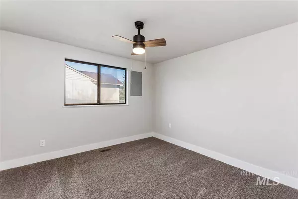 15103 Castle Way, Caldwell, ID 83607