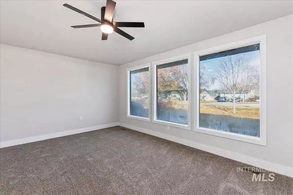 15103 Castle Way, Caldwell, ID 83607