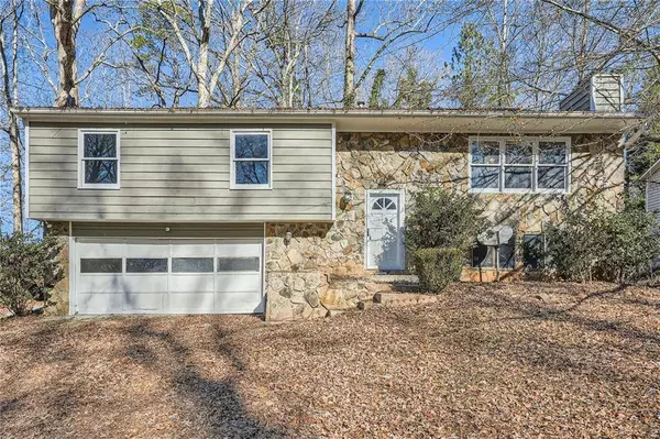 5230 Martins Crossing RD, Stone Mountain, GA 30088