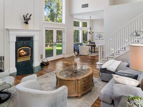 21727 Apple Hill Dr., Sonora, CA 95370