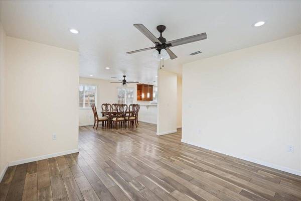 7909 34th AVE, Sacramento, CA 95824
