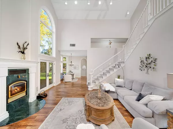 21727 Apple Hill Dr., Sonora, CA 95370