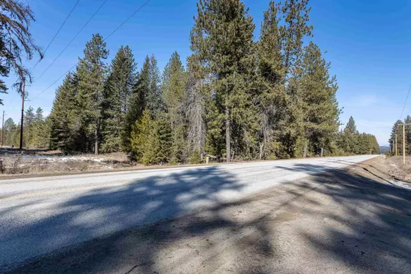 4631 Camden Rd, Newport, WA 99156