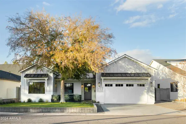 3530 E GLENROSA Avenue, Phoenix, AZ 85018