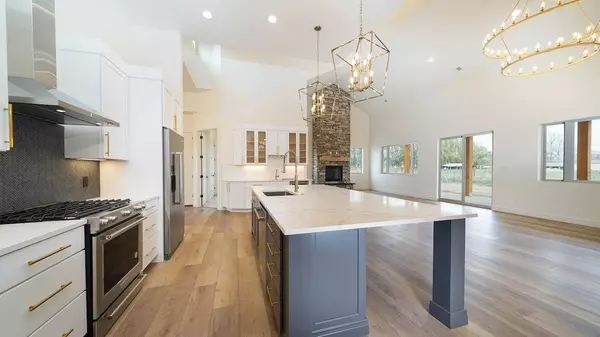 782 Captains Way, Grand Junction, CO 81505