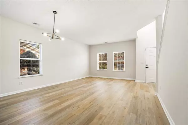 2011 Farm Hill CT, Stockbridge, GA 30281