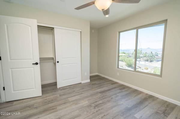 2042 Swanson Ave #E, Lake Havasu City, AZ 86403