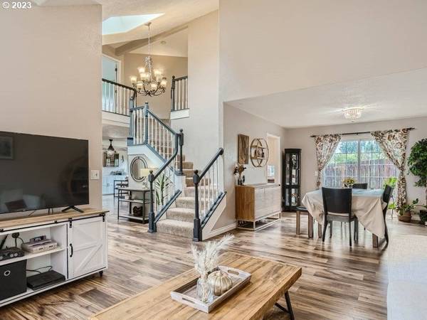 5897 FLAIRSTONE CT, Salem, OR 97306