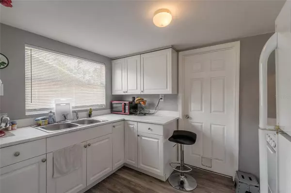 849 OLEANDER AVE, Holly Hill, FL 32117