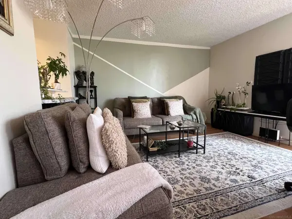 3050 Rue Dorleans #335, San Diego, CA 92110