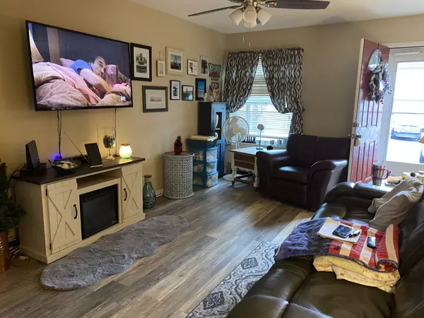 4525 Bonita Dr #15, Middletown, OH 45044