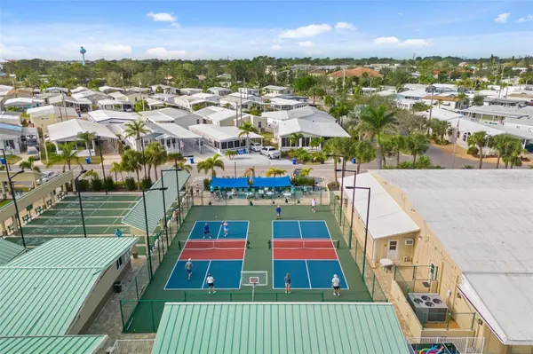 603 S WATERWAY, Venice, FL 34285