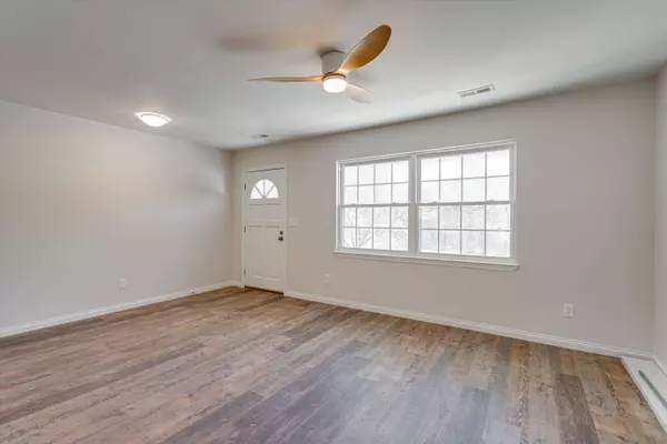 5585 Tallant Rd, Ooltewah, TN 37363