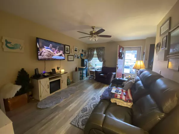 4525 Bonita Dr #15, Middletown, OH 45044