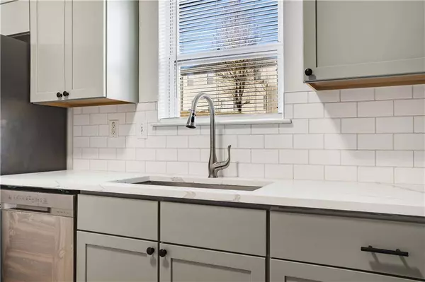 2011 Farm Hill CT, Stockbridge, GA 30281