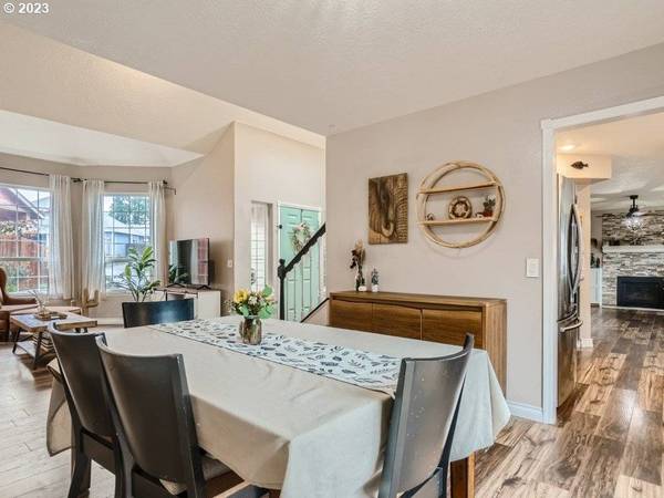 5897 FLAIRSTONE CT, Salem, OR 97306