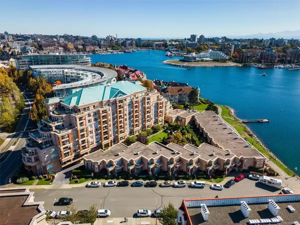 75 Songhees Rd #307, Victoria, BC V9A 7M5