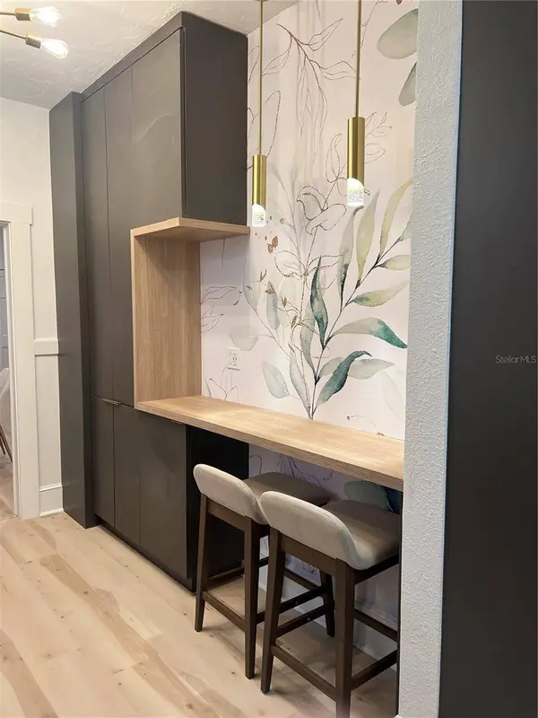 300 MURRAY ST, New Smyrna Beach, FL 32168