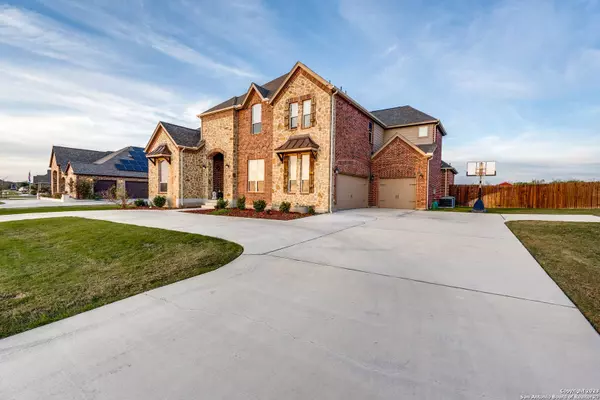 7070 JAMIE LYN BLVD, Schertz, TX 78154-4419