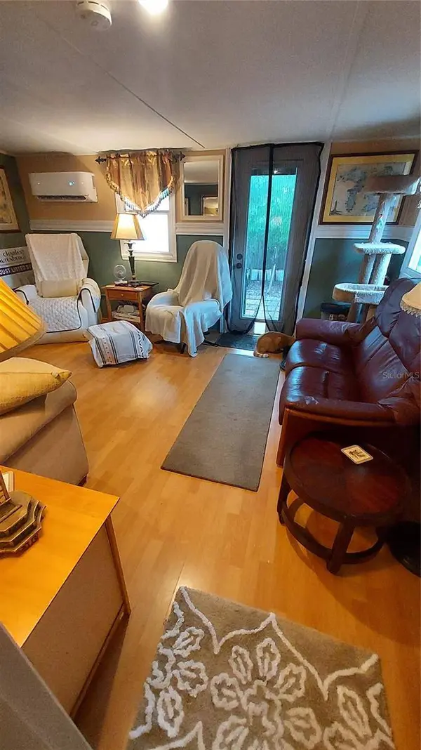 8180 61ST LN N, Pinellas Park, FL 33781