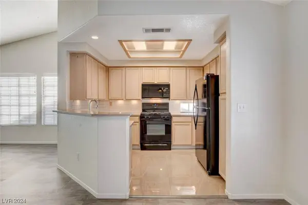 5201 S Torrey Pines Drive #1284, Las Vegas, NV 89118