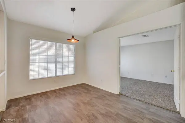 5201 S Torrey Pines Drive #1284, Las Vegas, NV 89118