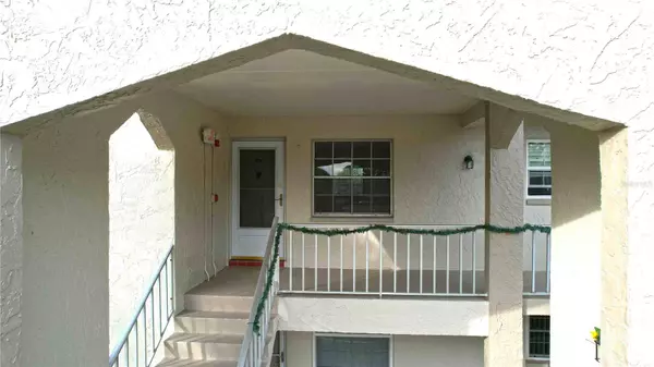 940 VIRGINIA ST #301, Dunedin, FL 34698