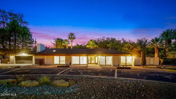 5021 Vista Del Monte Street, El Paso, TX 79922