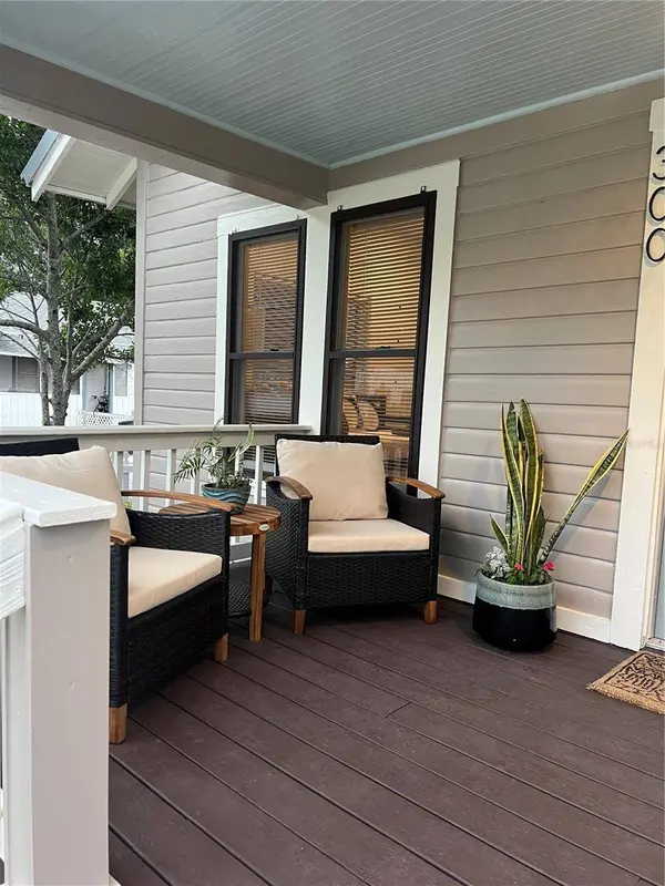 300 MURRAY ST, New Smyrna Beach, FL 32168