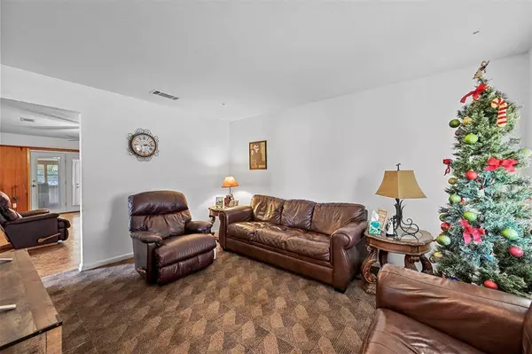 1408 Phillips Street, Cleburne, TX 76033