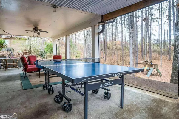 4550 Oakhurst LN, Alpharetta, GA 30004