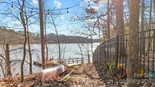 3403 Peninsula CT, Monroe, NC 28110