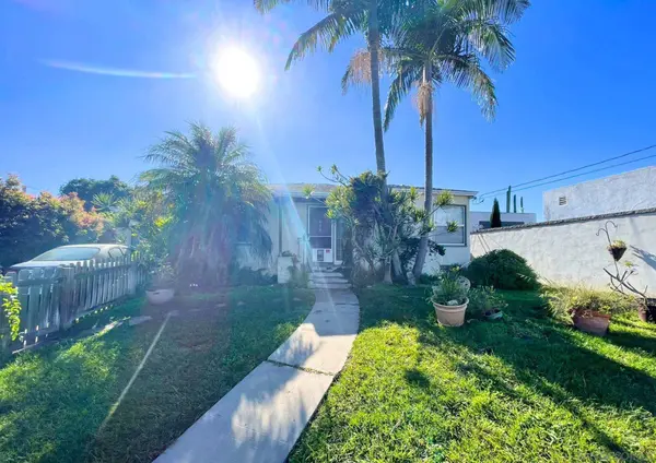 3257 N Mountain View Dr, San Diego, CA 92116