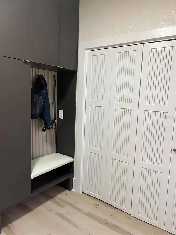 300 MURRAY ST, New Smyrna Beach, FL 32168