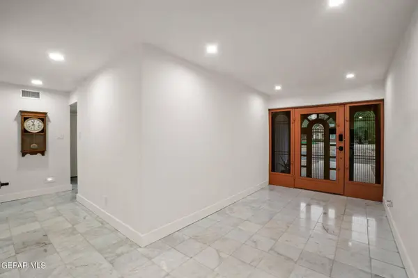 5021 Vista Del Monte Street, El Paso, TX 79922