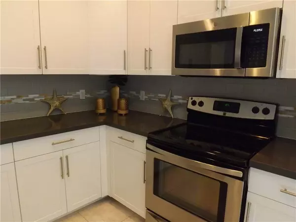 1960 Westhampton CT, Vero Beach, FL 32966