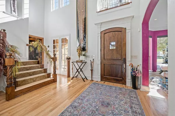 136 Old Vineyard Lane, Heath, TX 75032